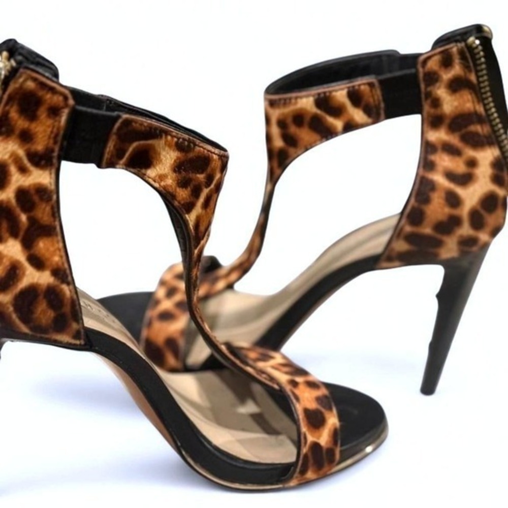 Kenneth Cole New York Brooke Leopard Hair Calf‎ T-Strap Stiletto Heels Size 5
